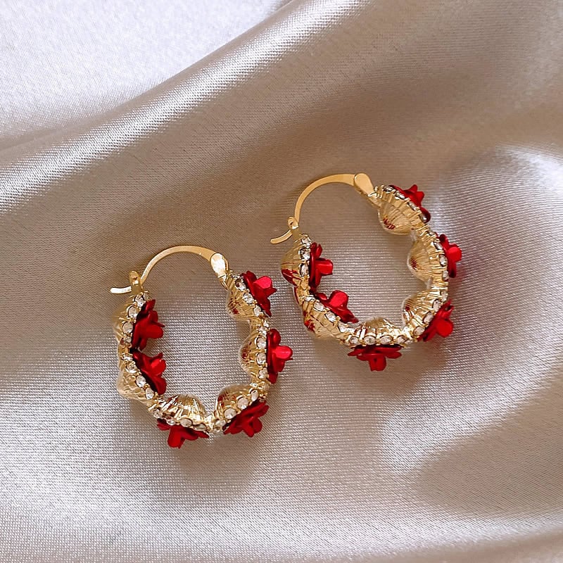 ✨ New Vintage Rose Earrings