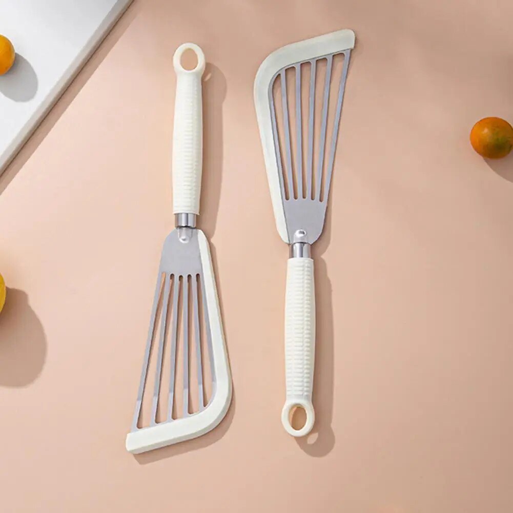 The Ultimate Kitchen Helper - Silicone Fish Spatula