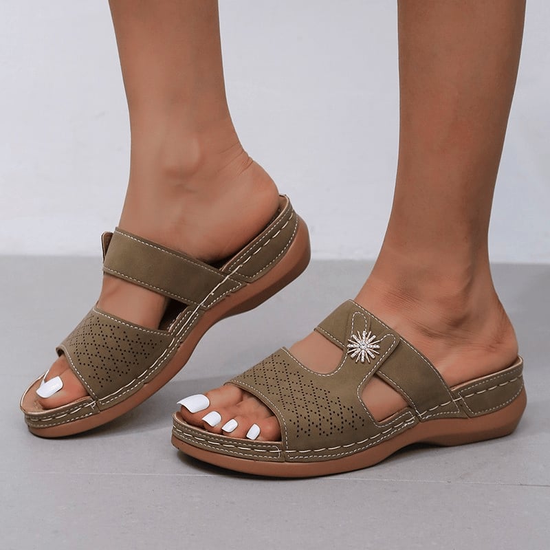 Casual Comfort Wedge Diamond Sandals