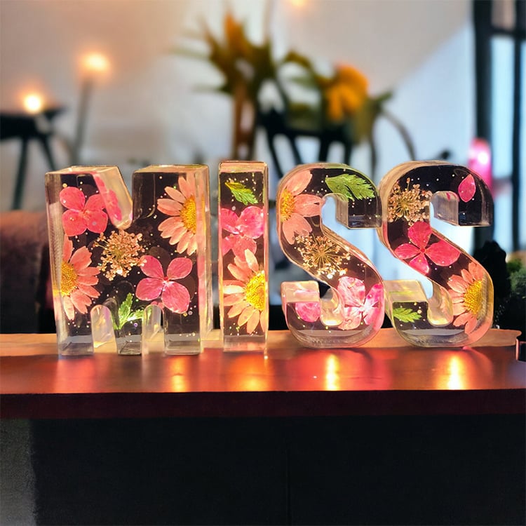 A Thoughtful Gift They'll Cherish - Personalized Flower Letter Lamps