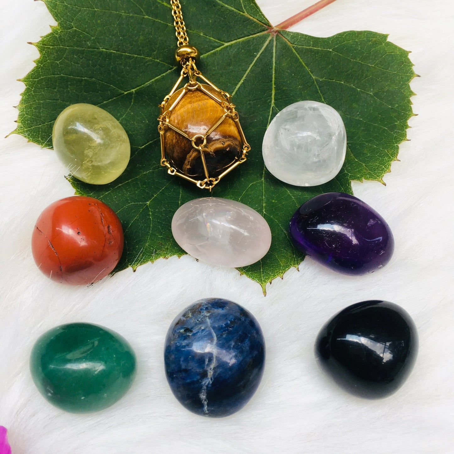 Crystal Stone Holder Necklace - Free (Crystal) Gift Included🎁