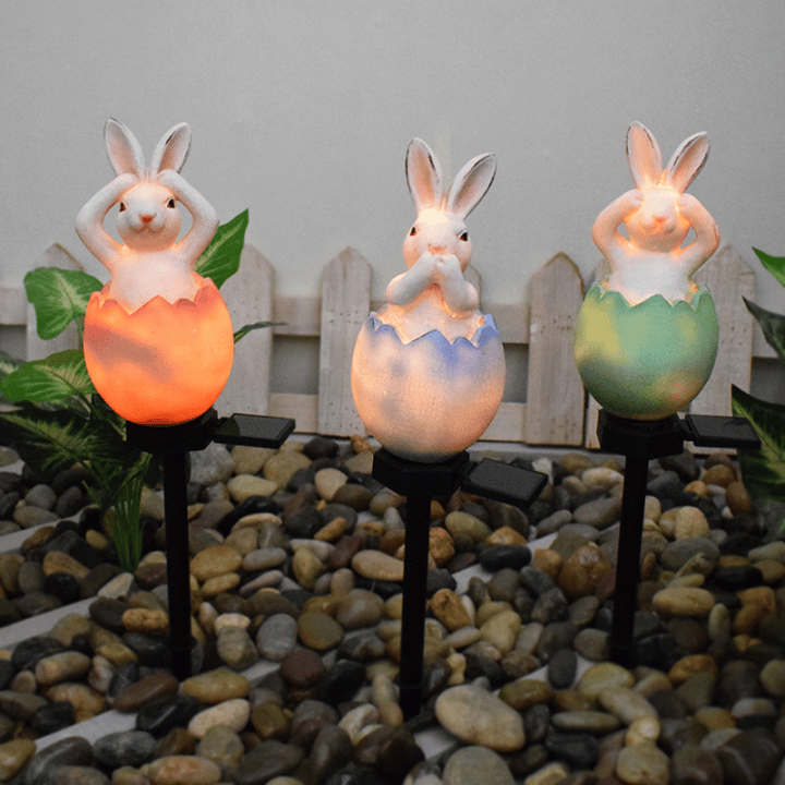 Easter Broken Shell Rabbit Lawn Light🐰