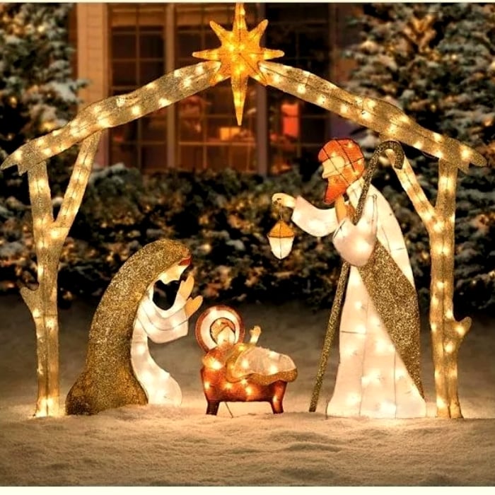 💖Warm White LED Holy Family Yard Decoration