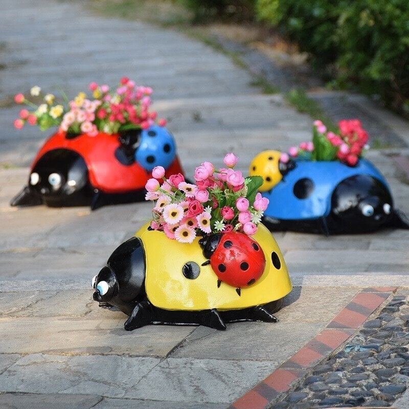 💖Metal ladybug flower pot