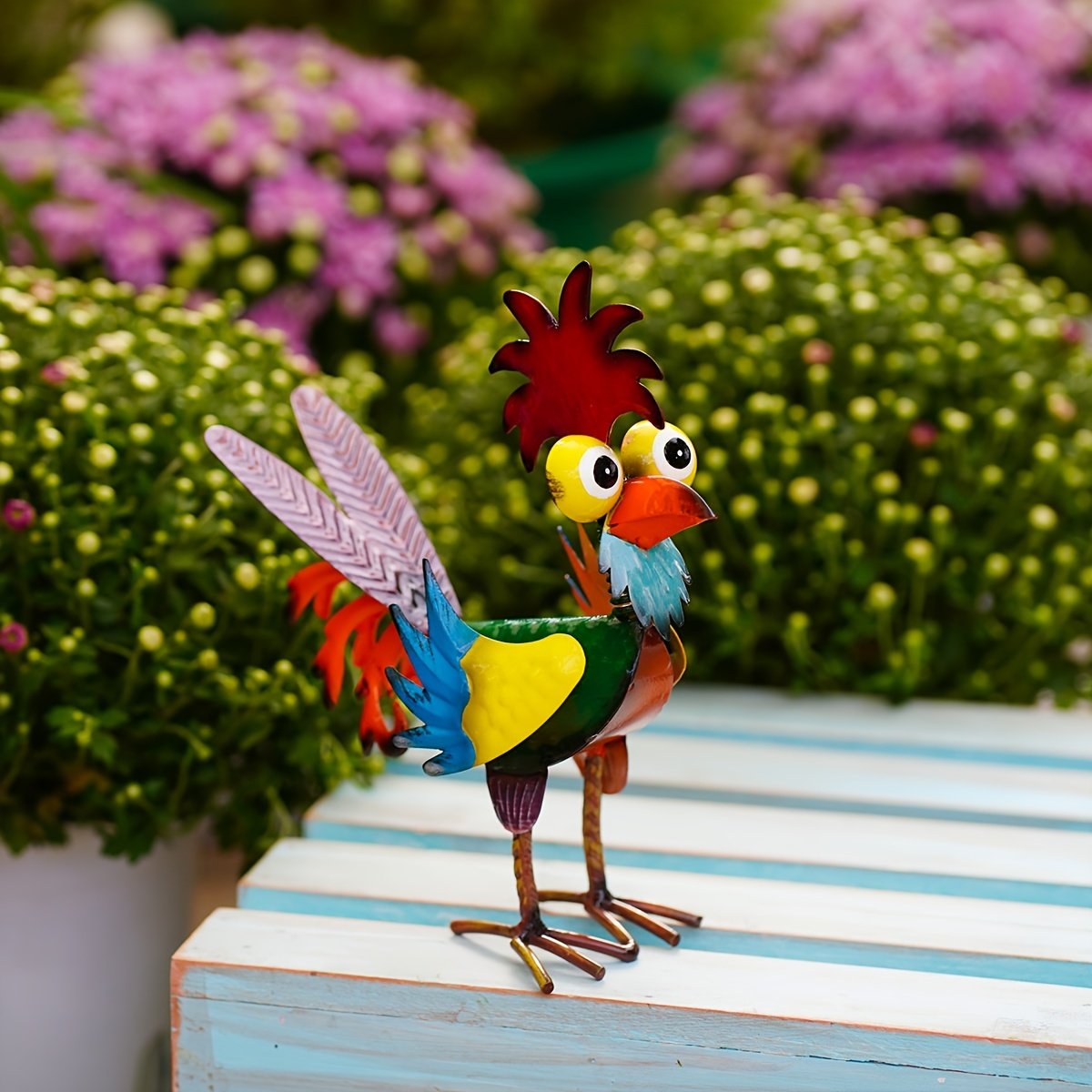 Funny garden rooster statue