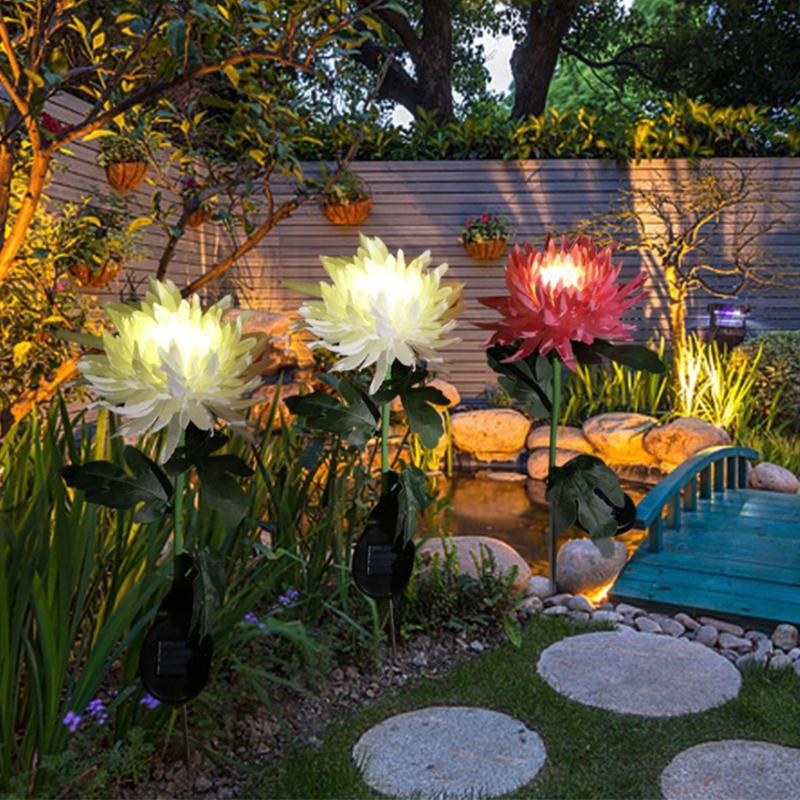 Solar Chrysanthemum Garden Light