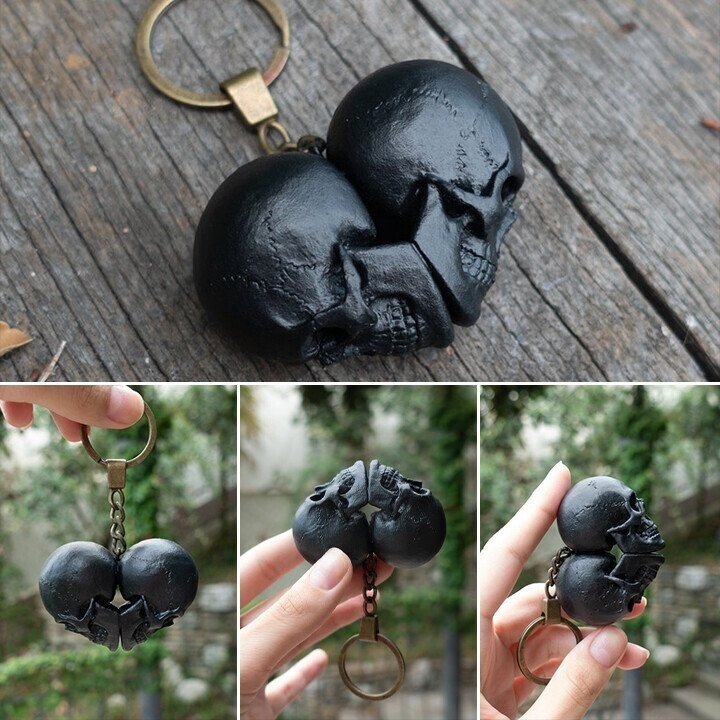 💕Unswerving till death-☠️Anatomical Skull Red Heart  Pendant Keychain☠️