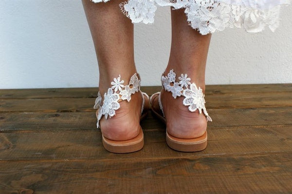 Women flat lace sandals