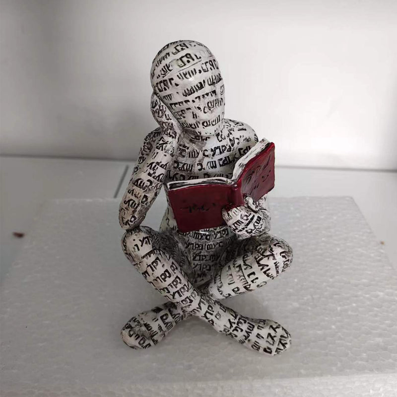 Creative Reader Decoration From Resin